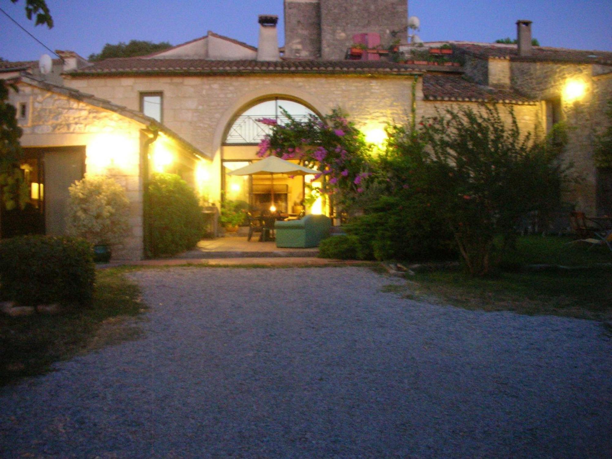 Bed and Breakfast La Migrane Villevieille Exterior foto